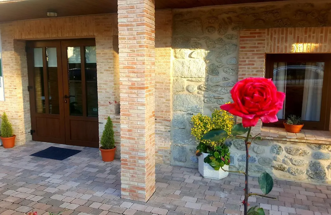 Hotel rural Los Manzanos-1
